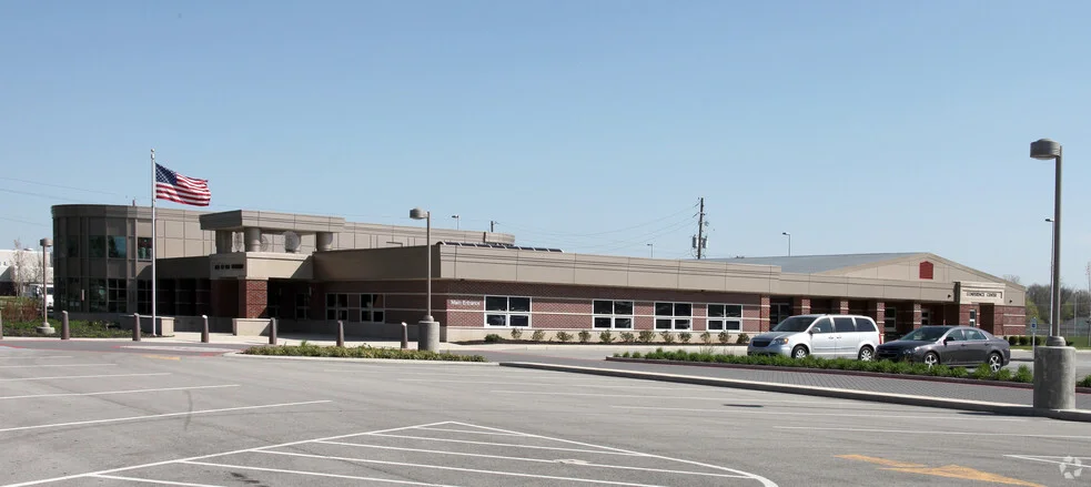 Deal Point Merril Self Storage